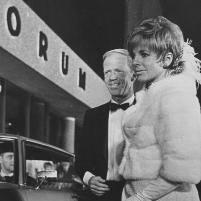 1968-opening-new-forum-david-claire-molson_sq.jpg